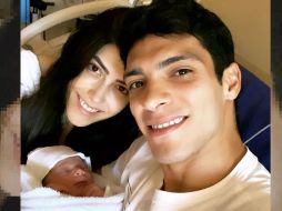 El Wolves felicitó a su delantero también a través de las redes sociales y le dio la bienvenida a Arya al equipo. TWITTER / @Raul_Jimenez9