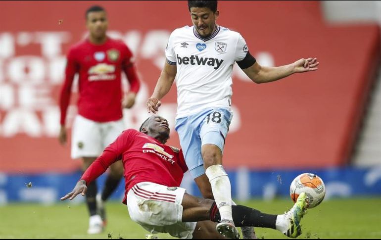 El United sólo necesita evitar la derrota ante el Leicester para asegurar su regreso a la Liga de Campeones. EFE/C. Brunskill