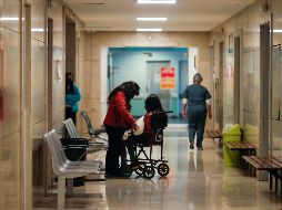 La OPS sugirió no usar el dióxido de cloro como remedio contra el coronavirus, pues no hay evidencia sobre su eficacia y puede ocasionar efectos adversos en la salud. EFE/J. Roncoroni