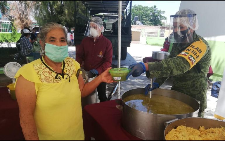 Aunque en su campaña electoral prometió que regresarían a sus cuarteles, el Mandatario decidió apoyarse en el Ejército y la Marina. TWITTER/@SEDENAmx