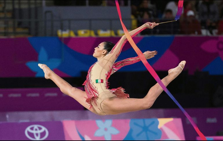 Concentrada. La gimnasta tapatía tiene el objetivo claro. EFE