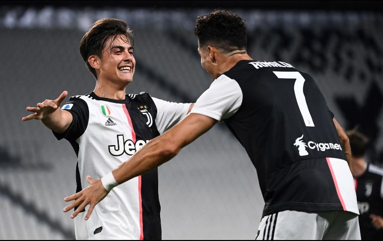DUPLA LETAL. El rendimiento de Dybala y Cristiano Ronaldo juntos fue clave para que la Juve se alzara con el título. ARCHIVO