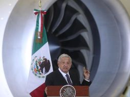A pesar de que la semana había dejado abierta la posibilidad de subirse al avión presidencial TP-01, el Presidente López Obrador asegura que no se subirá a la aeronave. SUN / B. Fregoso