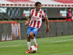 El futbolista de Chivas tendrá una intervención quirúrgica en el ojo izquierdo. IMAGO7 /ARCHIVO