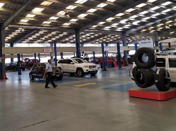 La Semadet asegura que para determinar los verificentros ganadores se consideraron capacidad y ubicación de los espacios, así como el cumplimiento de aspectos de imagen y modelo arquitectónico. ESPECIAL