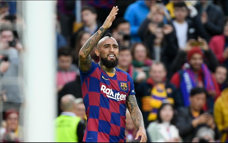 Vidal señaló que los aficionados quieren títulos y cuando no se consiguen o se pierden partidos, se empiezan a difundir rumores sobre los equipos. AFP / ARCHIVO