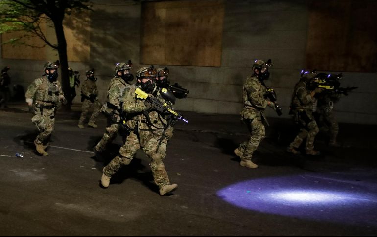 El despliegue adicional también es para contener las protestas violentas que siguen dándose en algunas ciudades, como Portland. AP/ARCHIVO