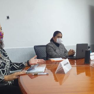 Presentan iniciativa ciudadana #SinCuatesNiCuotas