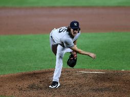 Cole (2-0) lanzó seis episodios y dos tercios, aceptando cuatro imparables, jonrón y tres carreras. AFP / R. Carr