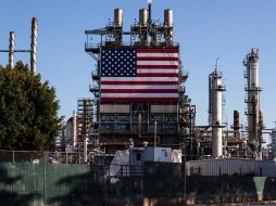 La entrada oficial de Estados Unidos en recesión fue el detonante de una caída repentina de los precios del crudo. EFE/ARCHIVO