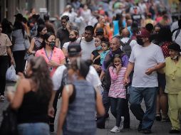 Aclaró que cerrar las fuentes de empleo no tendrá ningún efecto en la reducción de contagios, pues la mayoría de los casos en el Estado se dio en actividades no laborales, principalmente en reuniones familiares. EL INFORMADOR/F. Atilano