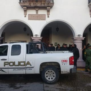 Estado interviene comisarías de Jalostotitlán y Poncitlán; suman 18 desde 2014