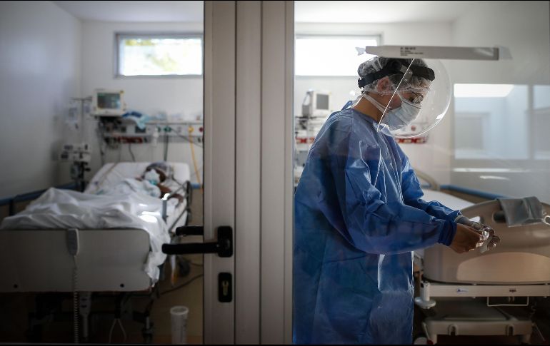 ''El comité de emergencia continúa evaluando en muy elevado el nivel de peligro global por el COVID-19'', precisa el organismo en un comunicado. EFE / J. I. Roncoroni