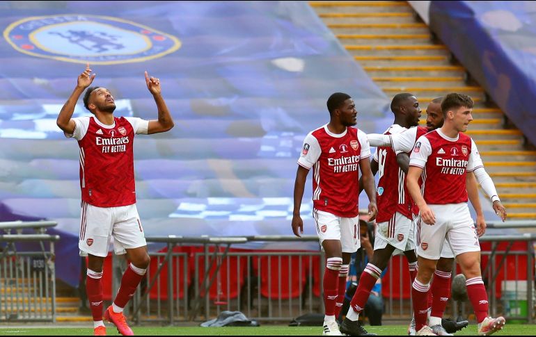 El africano remontó el tanto en los primeros minutos de Christian Pulicis para desarmar a un errático Chelsea que acabó con varios jugadores lesionados y con Mateo Kovacic expulsado. EFE / C. Ivill