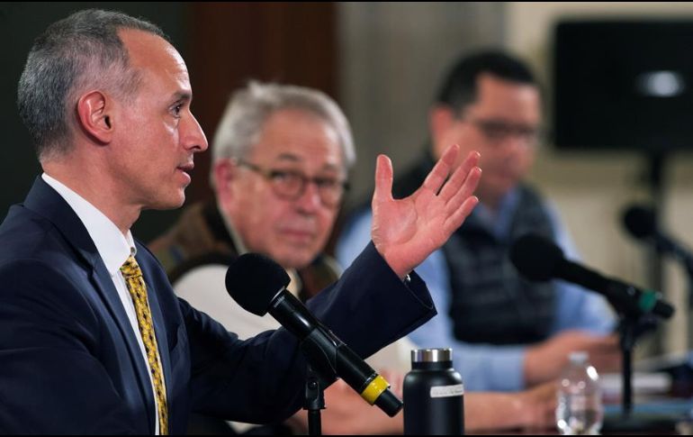 Hugo López-Gatell Ramírez reiteró su respeto a los gobernadores, y los llamó a trabajar en conjunto. EFE/Presidencia