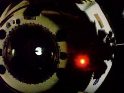 El desacoplamiento se hizo en dos tiempos alrededor de las 23:34 hora local, dos meses después de la llegada de los astronautas. AP/NASA