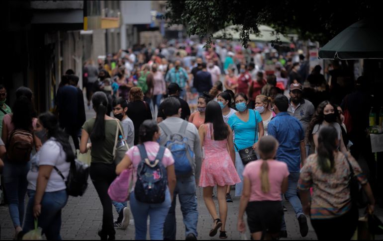 Un parón a la economía es inviable. No sólo por la ineficacia de la propuesta en un escenario como el actual, sino también por la baja disciplina social. EL INFORMADOR/F. Atilano