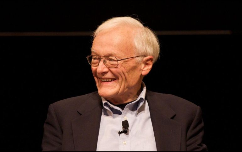 English fue uno de los pioneros de la interfaz moderna de la computadora. TWITTER