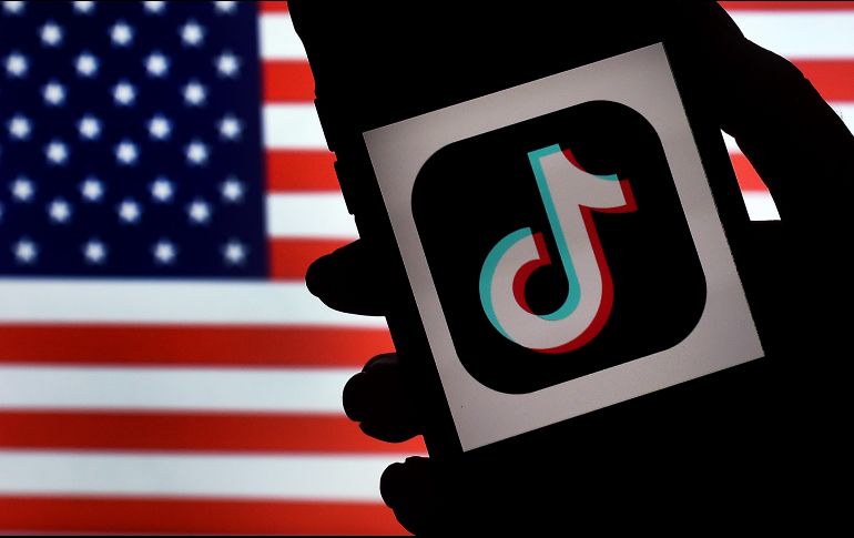 Trump se opone a TikTok por las sospechas de que es utilizada por los servicios de inteligencia de China. AFP/O. Douliery