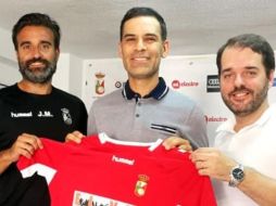 Rafael Márquez está listo para tomar un nuevo reto en su carrera y buscará emular el éxito que tuvo como jugador ahora desde los banquillos. TWITTER / ESPECIAL