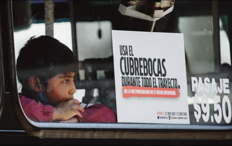 AYUDA.  El cubrebocas ayuda a reducir hasta en 80% el riesgo de contagio. EL INFORMADOR • G. GALLO
