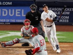 Urshela volvió a sonar el madero con su tercer jonrón para ayudar a los Yankees. AP / K. Willens