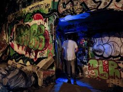 Las fiestas clandestinas de música electrónica que desde los años 1990 habían desaparecido de la capital francesa son ahora el boom entre los jóvenes. AFP