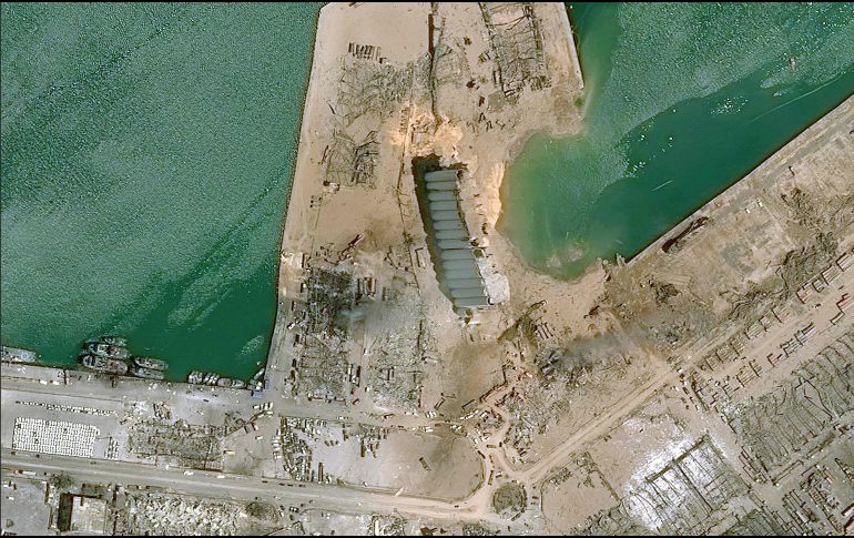 El impactante cráter que dejó la explosión en Beirut