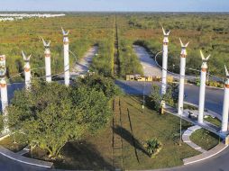 La construcción del Tren Maya comenzó a inicios de junio, con la meta de terminar dentro de dos años sus mil 460 kilómetros de extensión en los cinco estados del sureste: Tabasco, Campeche, Yucatán, Chiapas y Quintana Roo. EFE/Archivo