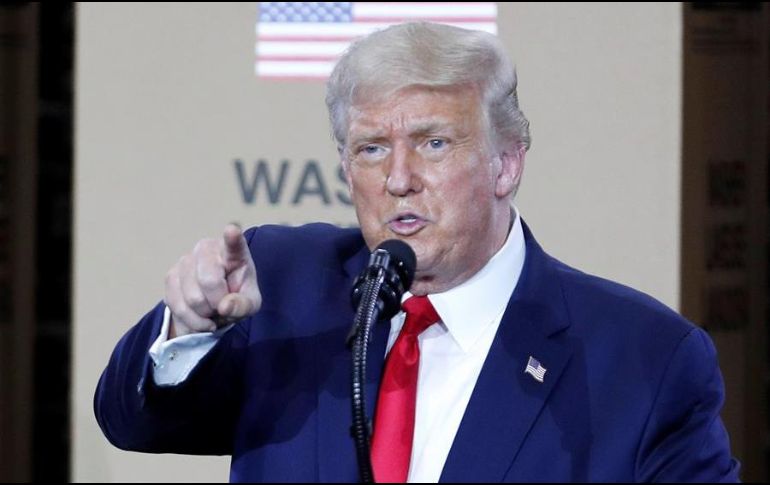 Trump anunció las acciones en una conferencia de prensa desde su club de golf en Bedminster, Nueva Jersey. EFE/D. Maxwell