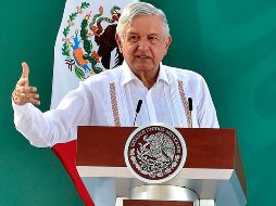 Reconocen que guardar la sana distancia el próximo 1 de septiembre significa un reto. EFE/Presidencia