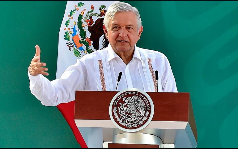 Reconocen que guardar la sana distancia el próximo 1 de septiembre significa un reto. EFE/Presidencia