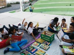 MOTIVACIÓN. En su momento se corrió la voz en el barrio y los niños comenzaron a llegar a leer. ESPECIAL