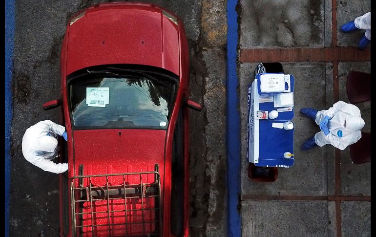 la incidencia semanal de casos está en 332 por millón de habitantes, de un límite de 400 por millón. AFP/ARCHIVO