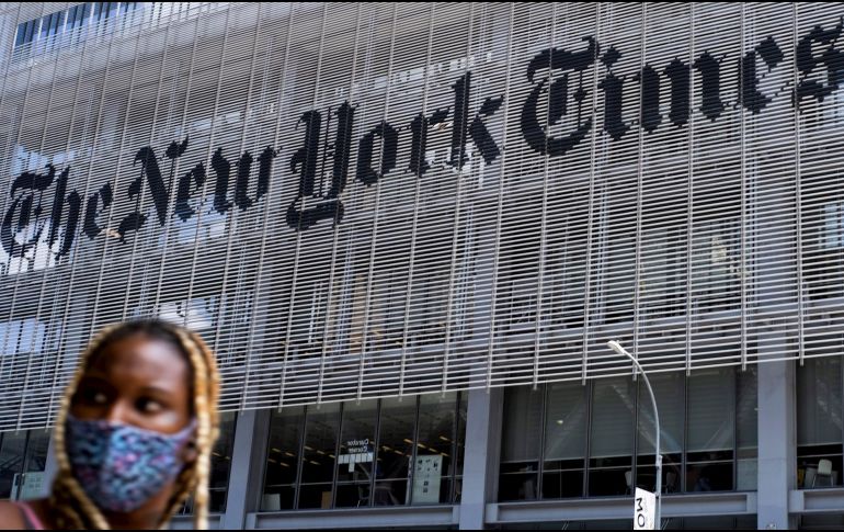 Más de 900 mil personas actualmente están suscritas a la versión impresa del diario. EFE/ARCHIVO