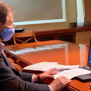 No se busca reemplazar a maestros con educación a distancia: SEP