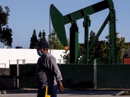 Este miércoles, la Administración de Información Energética (EIA) informó que los inventarios de crudo de EU descendieron en 4.5 millones de barriles. EFE/ARCHIVO