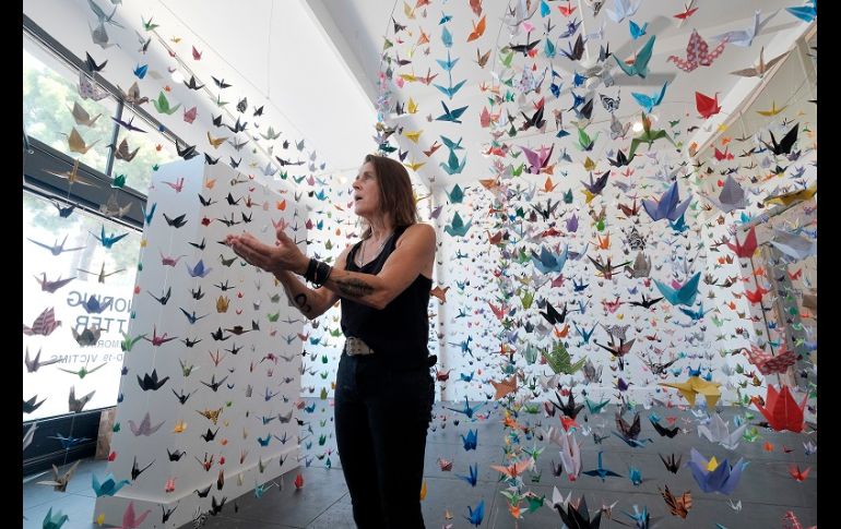 Funderburk tenía nueve mil 300 grullas hasta este jueves gracias a la ayuda que obtiene por parte de voluntarios. AP/R. Vogel