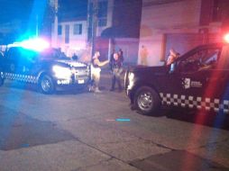 El altercado se da después de las dos de la mañana, en el cruce de Fidel Velázquez y Experiencia, en la colonia Santa Elena Alcalde. ESPECIAL