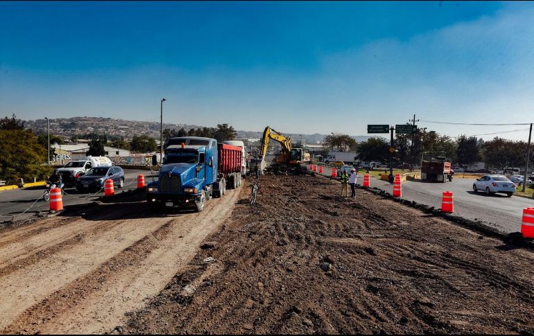 Entre las obras contempladas con estos recursos se encuentran decenas de kilómetros de carreteras que por años permanecieron en pésimas condiciones. EL INFORMDAOR / ARCHIVO