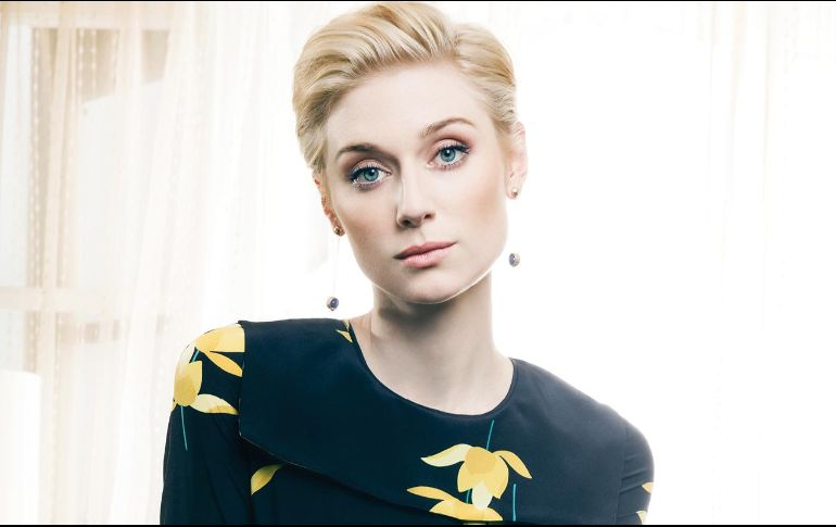 Lady Di, nacida en 1961, aparecerá por primera vez en la cuarta temporada interpretada por Emma Corrin, pero en la quinta y la sexta será sustituida por Elizabeth Debicki. ARCHIVO