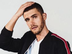 CASUAL. La propuesta de Galo Bertín es para el hombre contemporáneo uni ersal. ESPECIAL