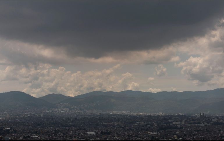 Los albergues seguirán las medidas sanitarias para evitar contagios por COVID-19, que acumula más de 525 mil casos y 57 mil muertos en los más de cinco meses y medio que lleva en México. EFE / I. Villanueva