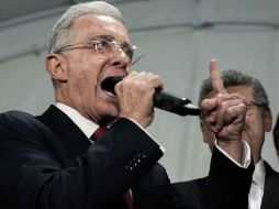 En una carta dirigida al parlamento, Uribe justifica su decisión ante la imposibilidad 