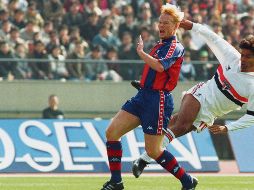 QUERIDO. Ronald Koeman brilló como zaguero en el Barcelona y ahora dirigirá al primer equipo. AFP