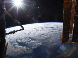 “Genevieve” fue captado por el astronauta Chris Cassidy desde la Estación Espacial Internacional. El huracán llegó a alcanzar la categoría 4. TWITTER@Astro_SEAL