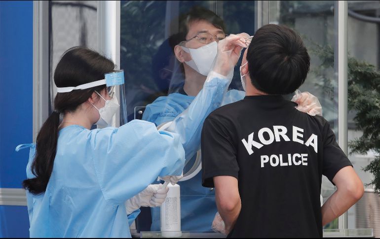 Los países que se centraron en esas medidas, particularmente en Asia, lograron contener de forme eficiente los contagios. AP/Y. Ahn