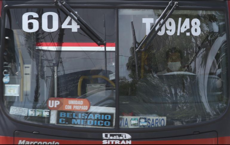 La Setran dispuso la obligatoriedad de caretas para los choferes de Guadalajara Puerto Vallarta, Zapotlán y Tepatitlán. EL INFORMADOR/G. Gallo