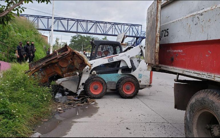 En el operativo participaron empleados del área de mantenimiento urbano y corresponsabilidad social. ESPECIAL