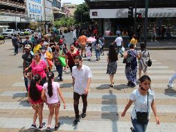 En promedio 88 de cada cien casos confirmados no requiere hospitalización. EL INFORMADOR / A. Camacho